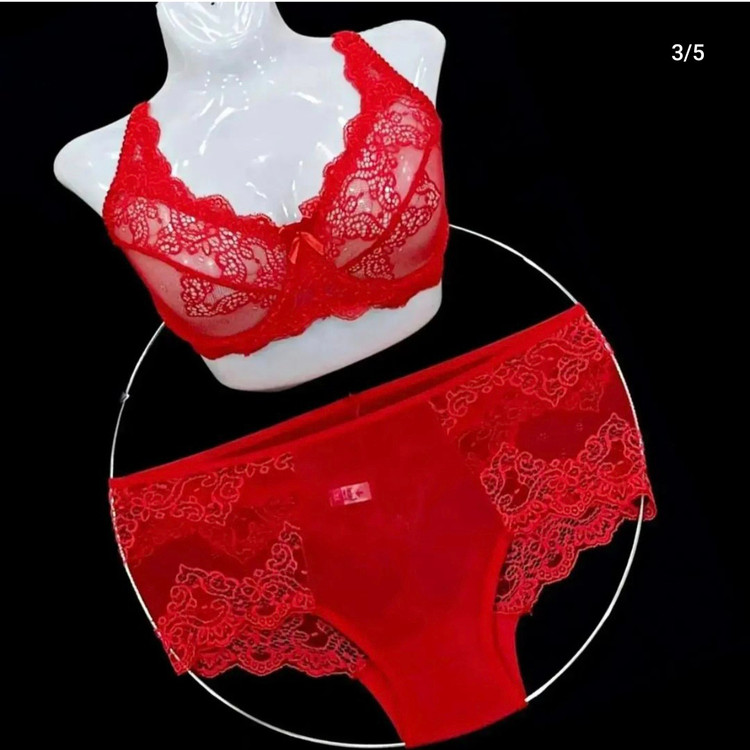 ست لباس زیر زنانه گیپوری مدل جنیفری ژوبین رنگ قرمز