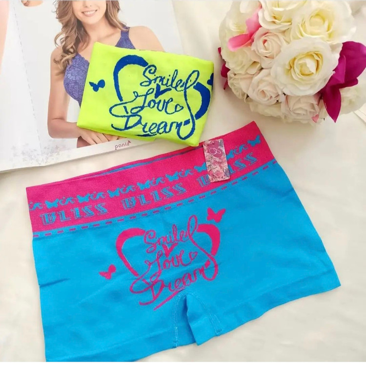 خرید شورت نیم پا