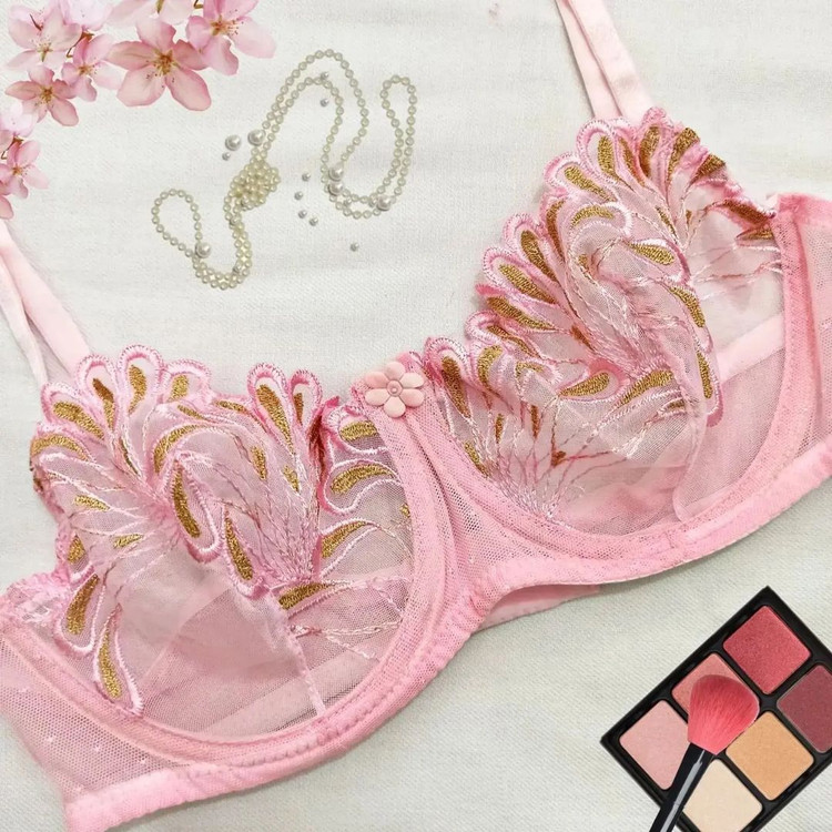 سوتین تک گیپوری فنردار صورتی با گلهای طلایی برند کارن