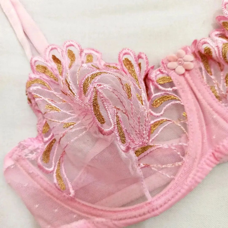 خرید اینترنتی لباس زیر زنانه در تهران