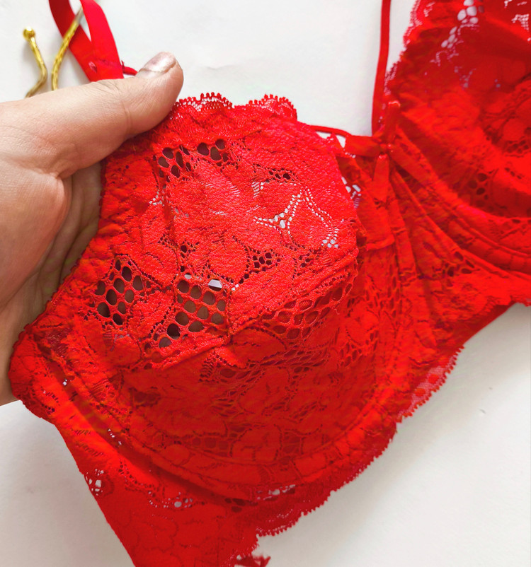 خرید سوتین گیپوری فنردار