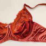 سوتین فانتزی زنانه