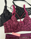 لباس زیر زنانه گیپوری و فانتزی