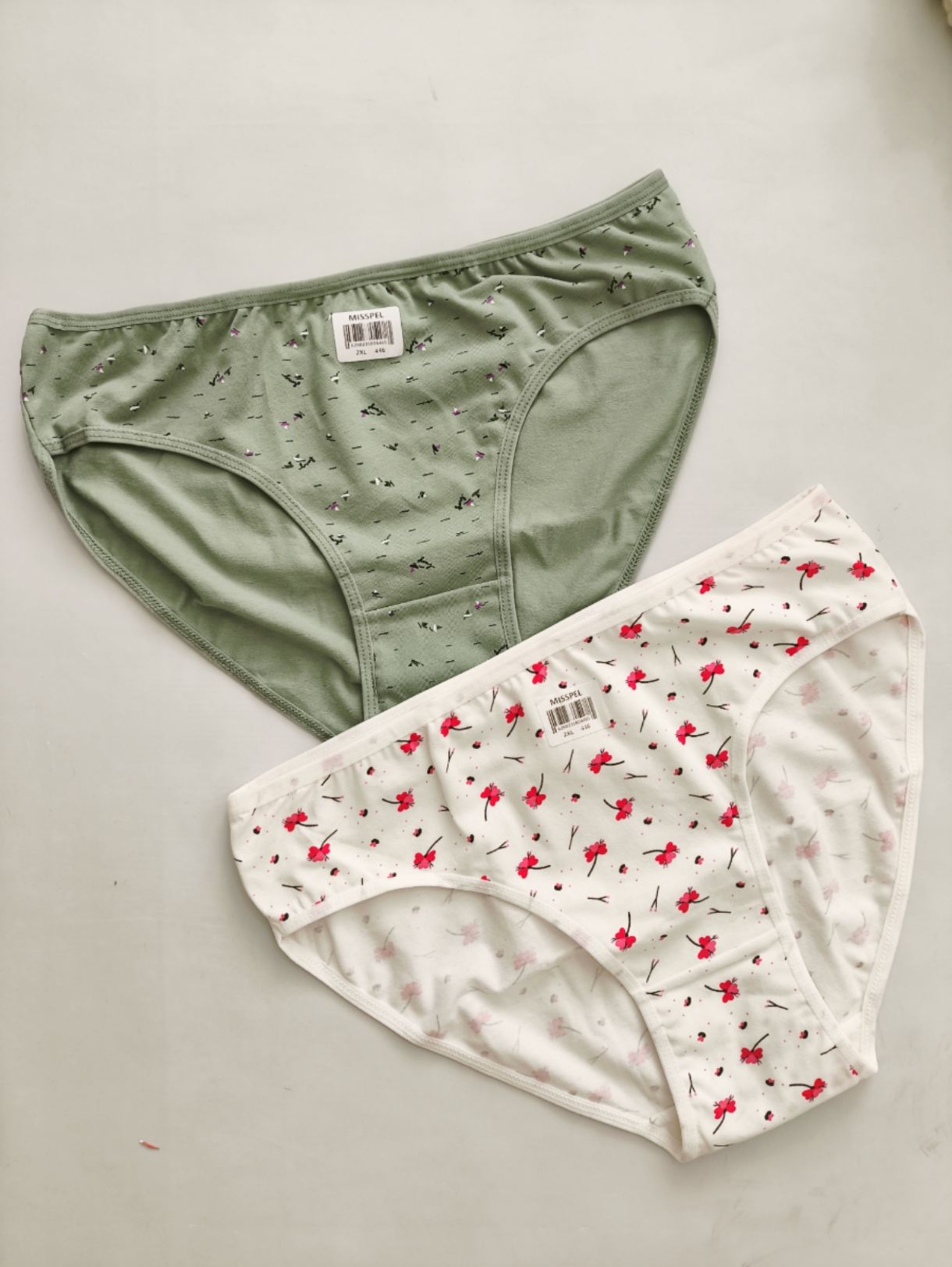 خرید اینترنتی لباس زنانه از اصفهان