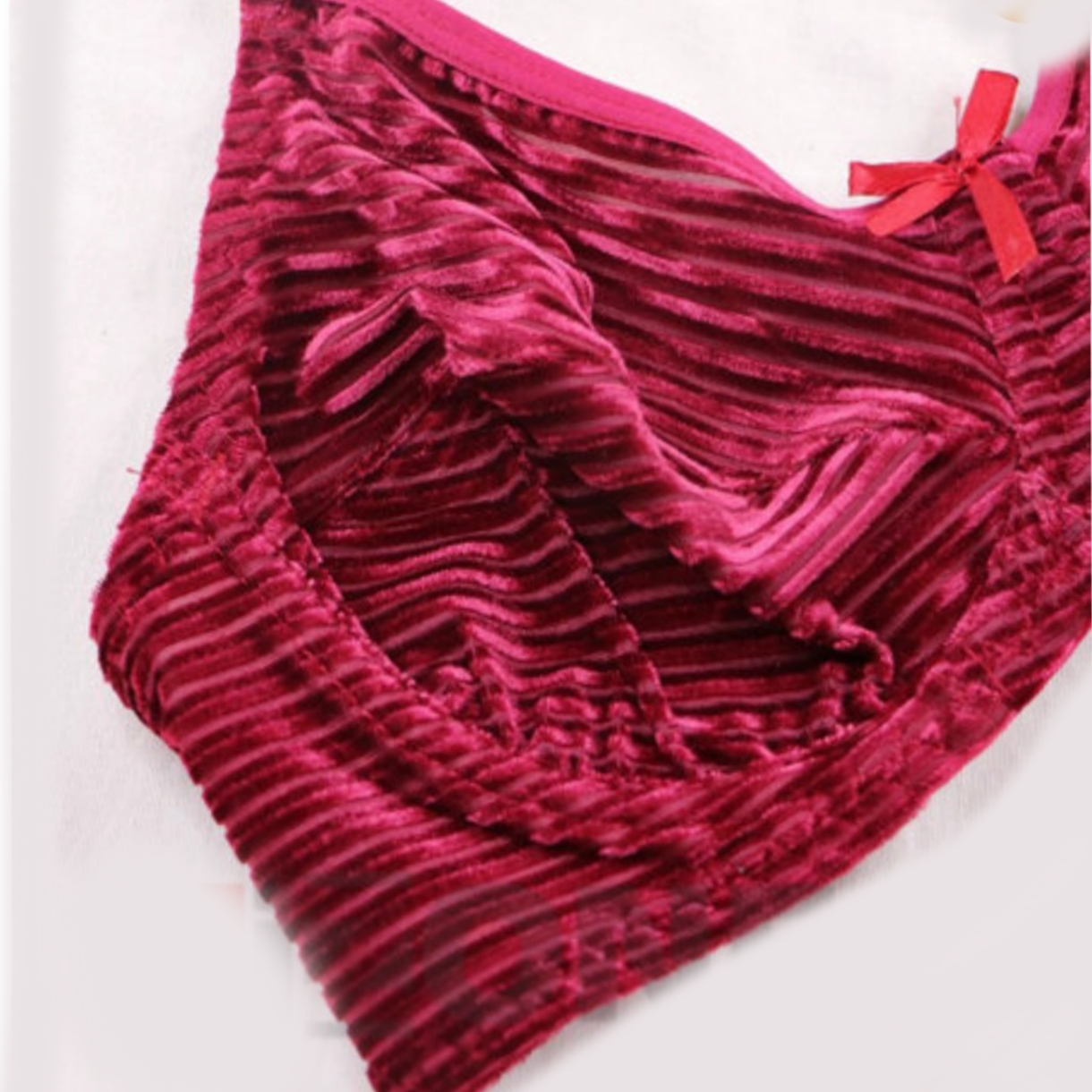 خرید اینترنتی لباس زنانه از تهران