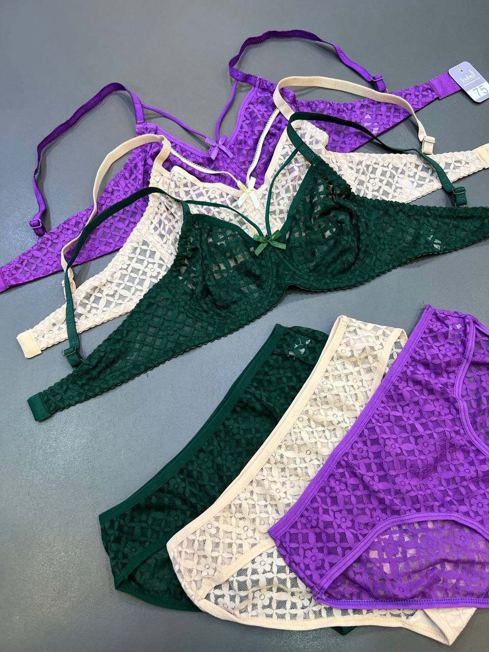 ست لباس زیر ارزان زنانه