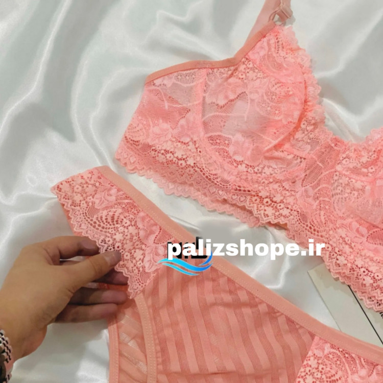 خرید اینترنتی لباس زنانه از تبریز