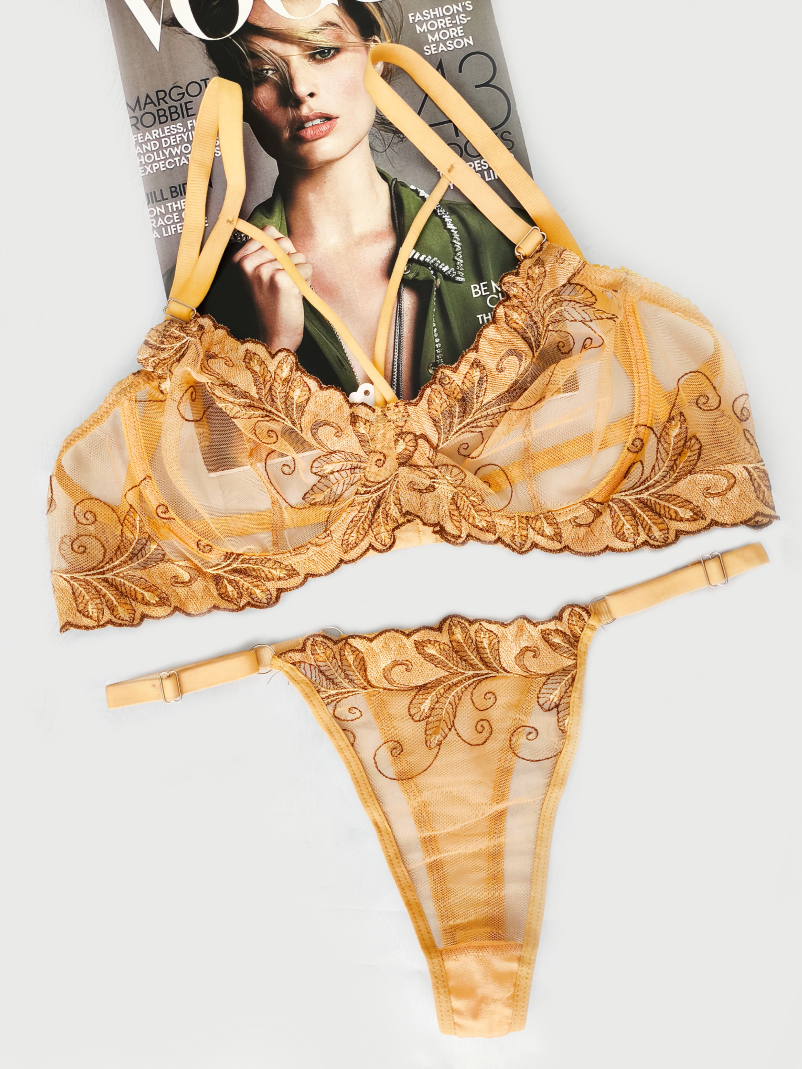 ست شورت و سوتین تورگاز فانتزی زنانه با شورت بکلس